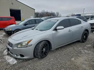 Nissan Maxima S 3.5L 6 2014