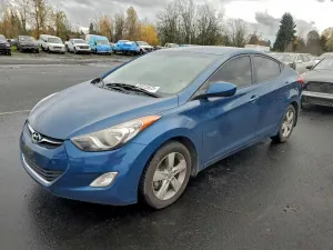 Hyundai Elantra GLS 1.8L 4 2013