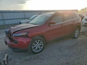 Jeep Cherokee LATITUDE 2.4L 4 2017