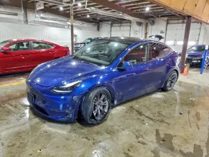 Tesla Model Y 2024