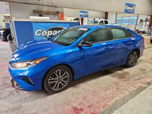 Kia Cerato / Forte / K3 GT LINE 2 L 4 2024