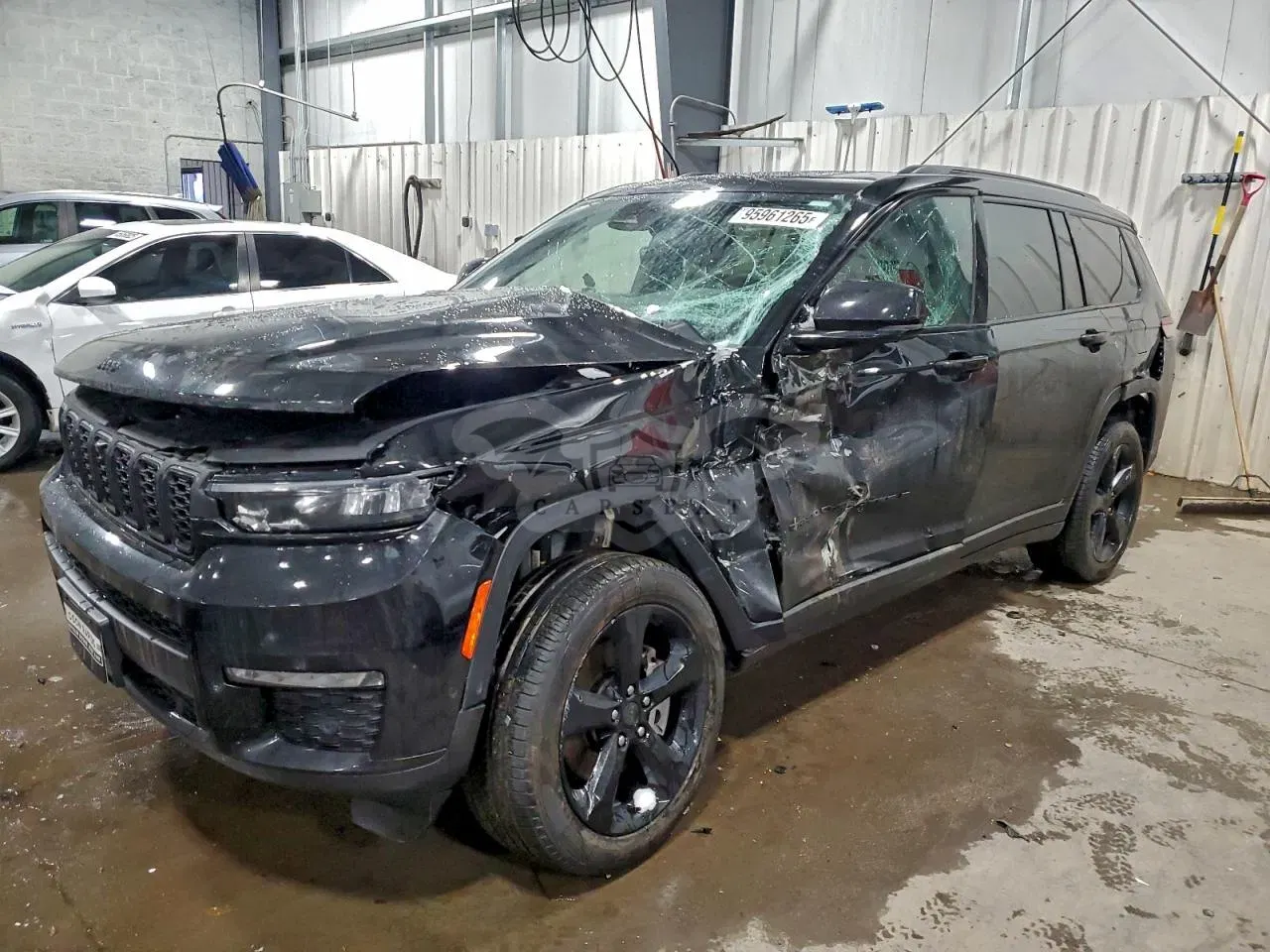 Jeep Grand Cherokee L LIMITED 3.6L 6 2025
