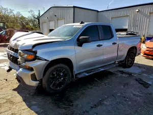 Chevrolet Silverado 1500 C1500 CUSTOM 5.3L 8 2020