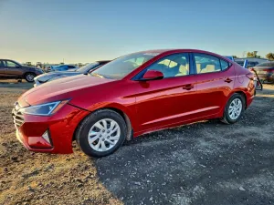 Hyundai Elantra SE 2.0L 4 2020