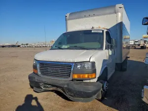 GMC Savana CUTAWAY G3500 4.3L 6 2019