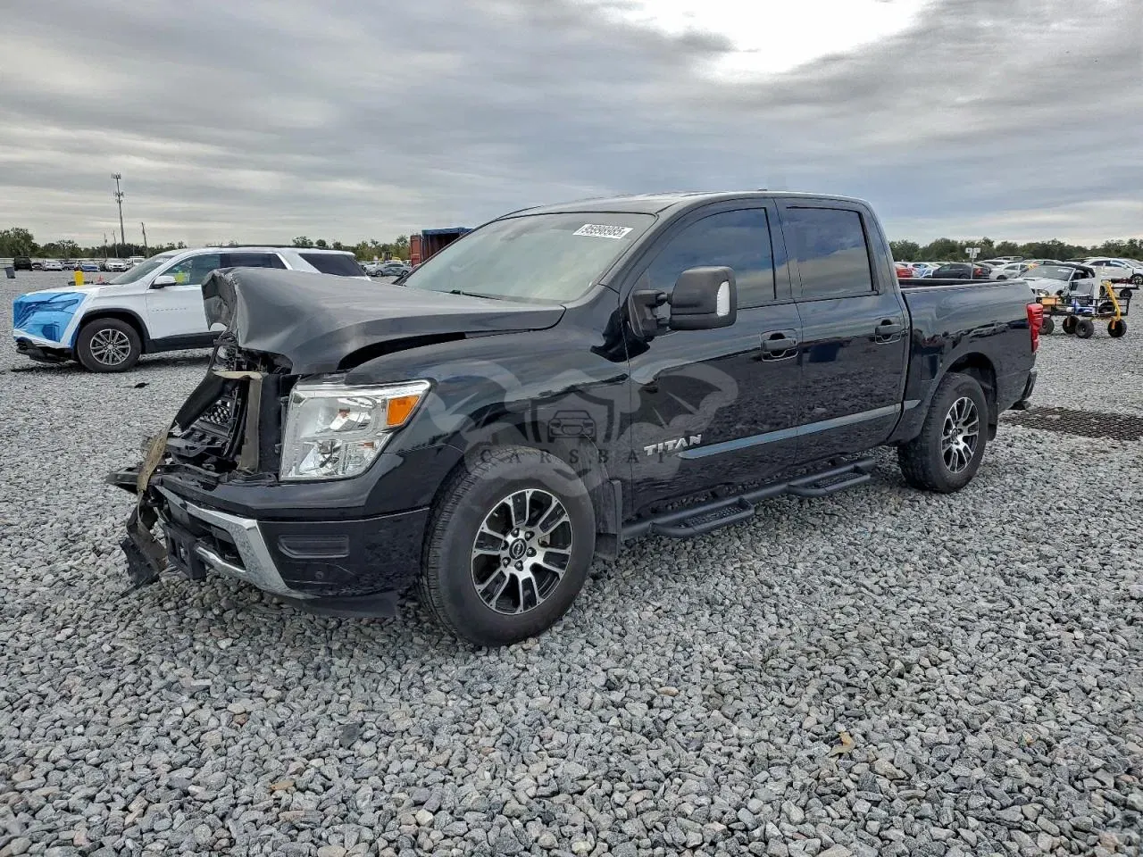 Nissan Titan SV 5.6L 8 2023