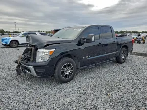 Nissan Titan SV 5.6L 8 2023