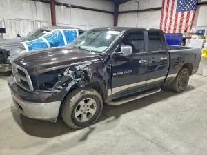 Dodge RAM 5.7L 8 2011