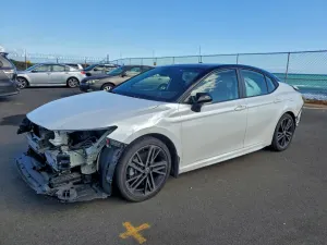 Toyota Camry XSE 2.5L 4 2025