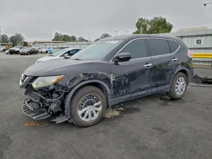 Nissan Rogue S 2.5L 4 2014