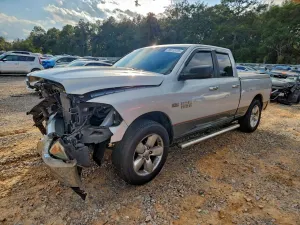 RAM 1500 SLT 5.7L 8 2014