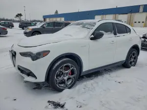 Alfa Romeo Stelvio BASE 2.0L 4 2025