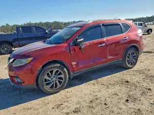 Nissan Rogue S 2.5L 4 2015