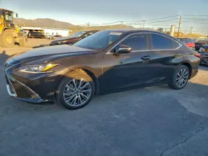 Lexus ES 300H BASE 2.5L 4 2024