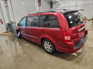Chrysler Town & Country TOURING 4.0L 6 2010