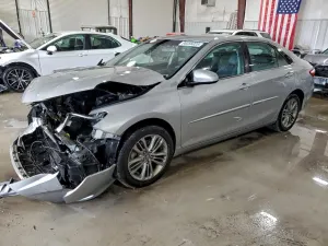 Toyota Camry LE 2.5L 4 2017