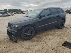 Jeep Grand Cherokee LAREDO 3.6L 6 2017
