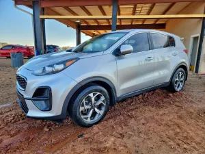 Kia Sportage LX 2.4L 4 2021