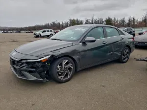 Hyundai Elantra SEL 2.0L 4 2025