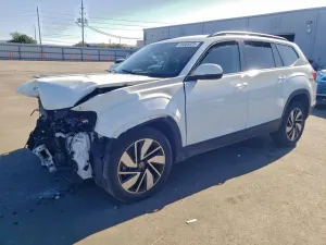 Volkswagen Atlas SE 2.0L 4 2024
