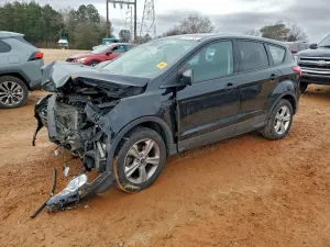 Ford Escape S 2.5L 4 2016