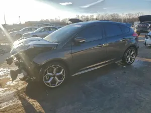 Ford Focus ST 2.0L 4 2016