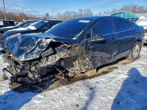 Ford Fusion SE 2.5L 4 2014