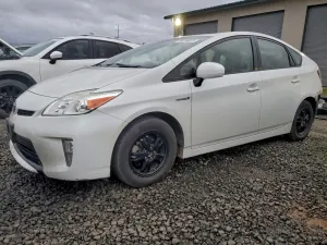 Toyota Prius 1.8L 4 2015