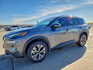 Nissan Rogue SV 1.5L 3 2023