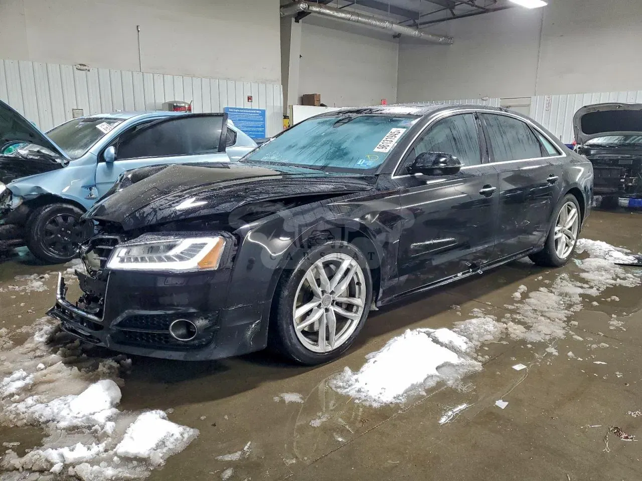 Audi A8 L QUATTRO 3.0L 6 2017