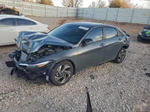 Hyundai Elantra SEL SPORT 2.0L 4 2025