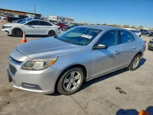 Chevrolet Malibu LS 2.5L 4 2014