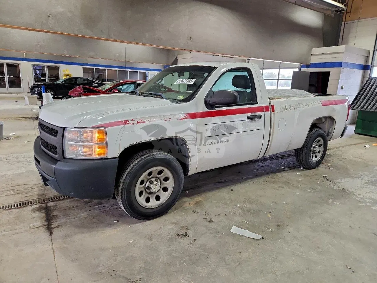 Chevrolet Silverado 1500 C1500 4.8L 8 2011