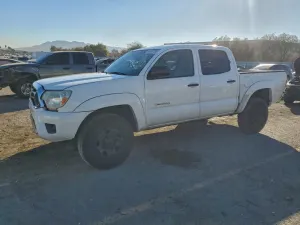 Toyota Tacoma DOUBLE CAB 2.7L 4 2013