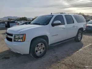 Chevrolet Suburban C1500 LS 5.3L 8 2011