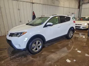 Toyota Rav4 XLE 2.5L 4 2015