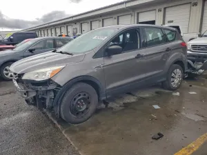 Ford Escape S 2.5L 4 2014