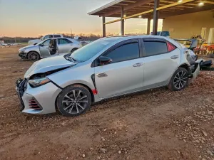 Toyota Corolla L 1.8L 4 2018
