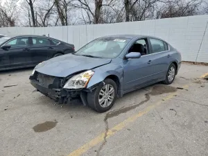 Nissan Altima BASE 2.5L 4 2012