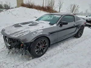 Ford Mustang 3.7L 6 2011