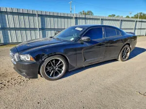 Dodge Charger SE 3.6L 6 2013
