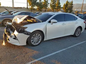 Lexus ES 350 3.5L 6 2016