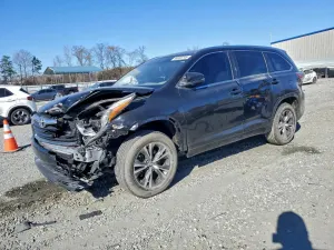 Toyota Highlander XLE 3.5L 6 2016