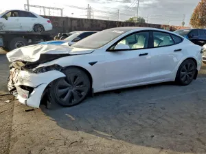 Tesla Model S 2023