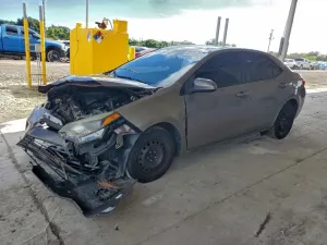 Toyota Corolla L 1.8L 4 2015