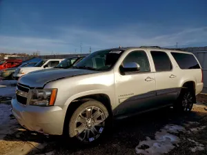Chevrolet Suburban K1500 LT 5.3L 8 2011