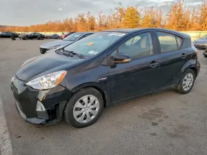 Toyota Prius 1.5L 4 2013