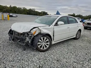 Toyota Avalon BASE 3.5L 6 2012