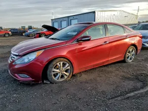 Hyundai Sonata SE 2.4L 4 2013