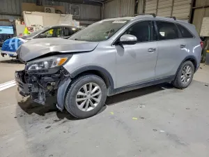 Kia Sorento LX 2.4L 4 2017